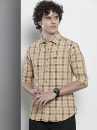 The Indian Garage Co Men Slim Fit Checked Casual Shirt