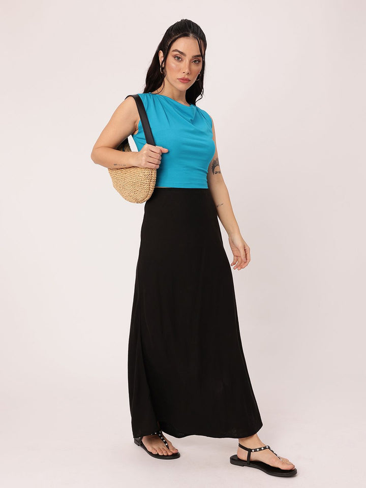 DressBerry Elegant Cowl Neck Fitted Crop Top