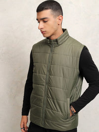 HIGHLANDER Men Solid Crop Mandarin Collar Quilted Jacket