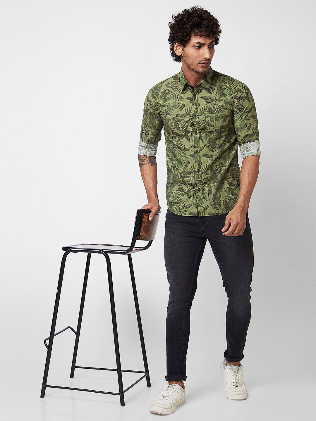 SPYKAR Tropical Printed Cotton Casual Shirt