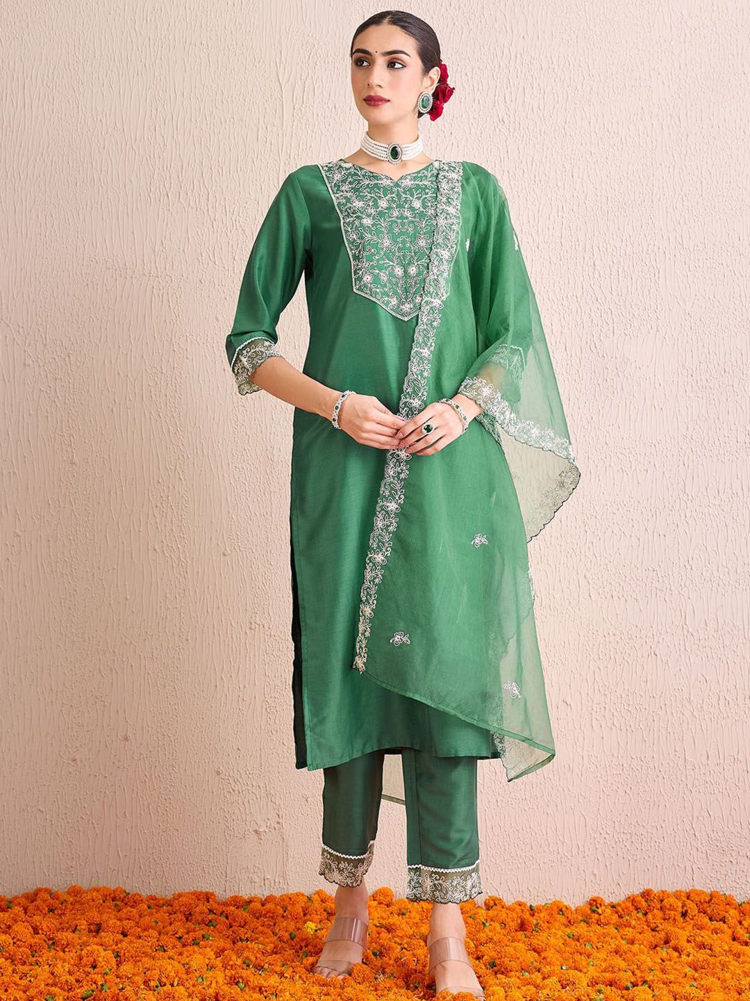Indo Era Women Ethnic Motifs Yoke Design Regular Thread Work Kurta with Trousers & With Dupatta