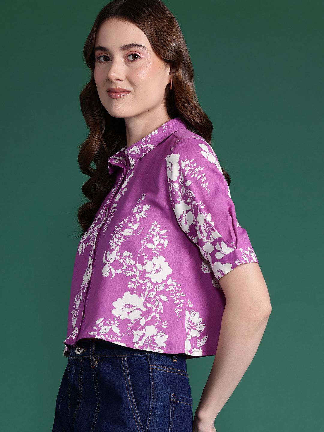DressBerry Women Floral Printed Casual Crop Shirt