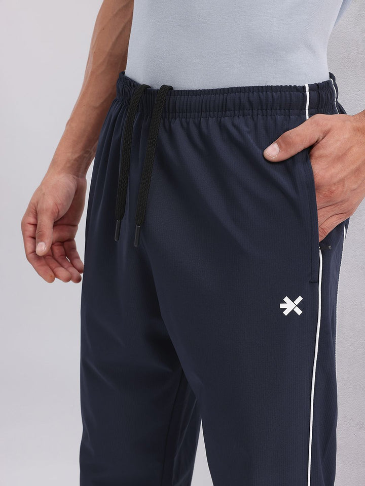 HRX by Hrithik Roshan Men Contrast Piping Lifestyle Joggers