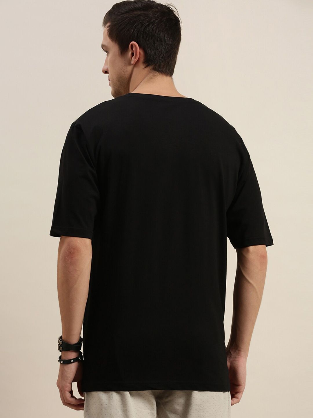 Difference of Opinion Men Black Printed Loose Fit T-shirt