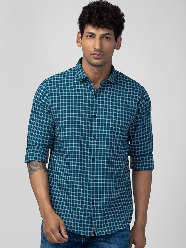 SPYKAR Men Slim Fit Checked Casual Cotton Shirt