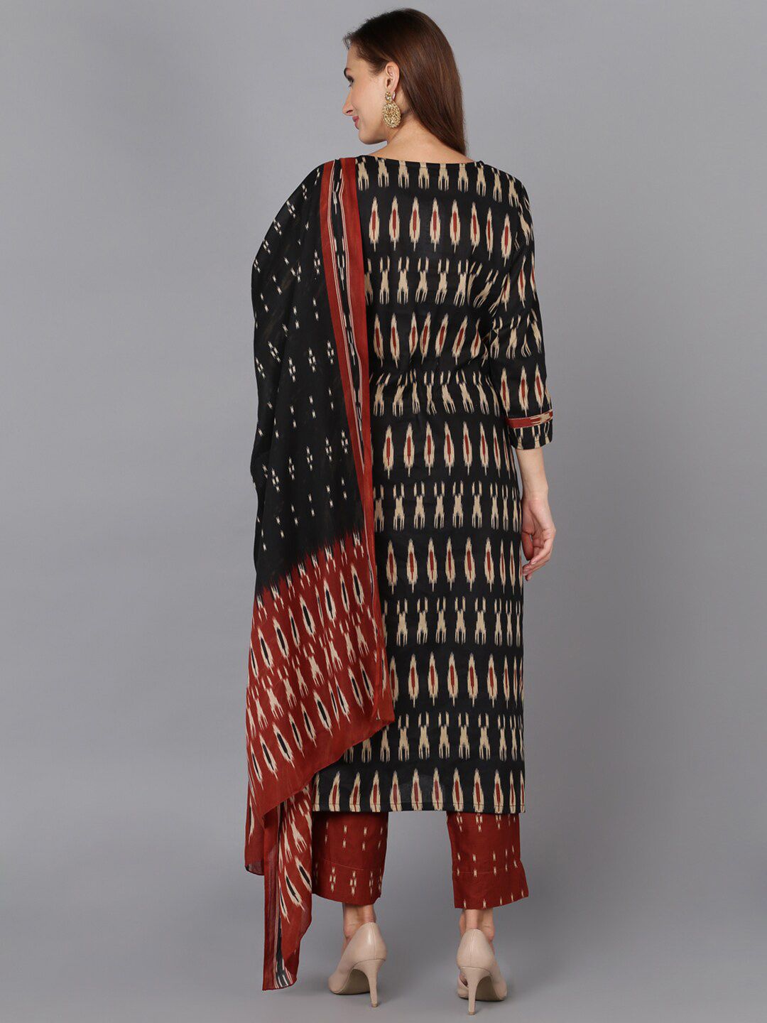 KALINI Ethnic Motifs Printed Straight Kurta With Trousers & Dupatta