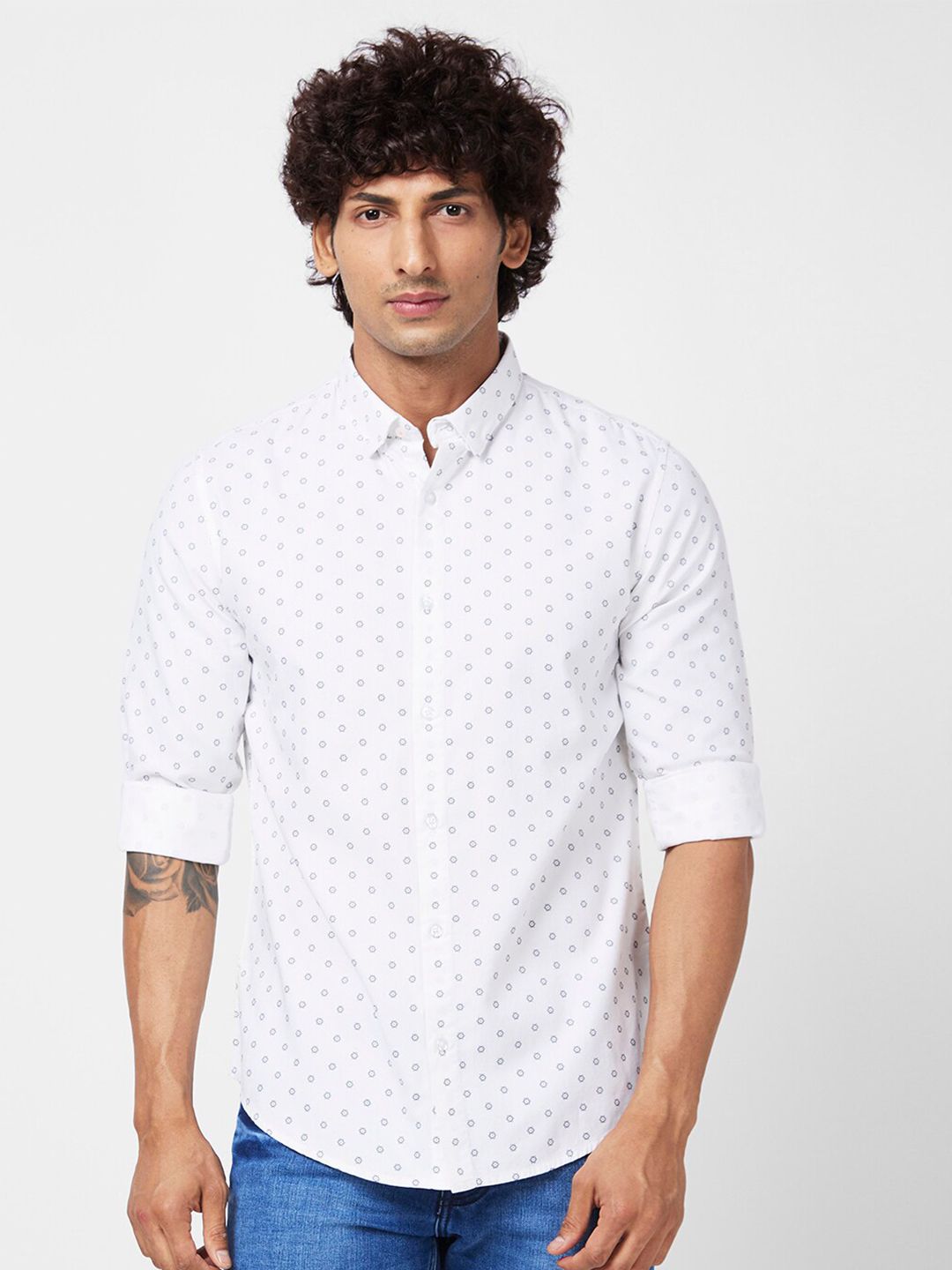 SPYKAR Slim Fit Opaque Conversational Printed Cotton Casual Shirt