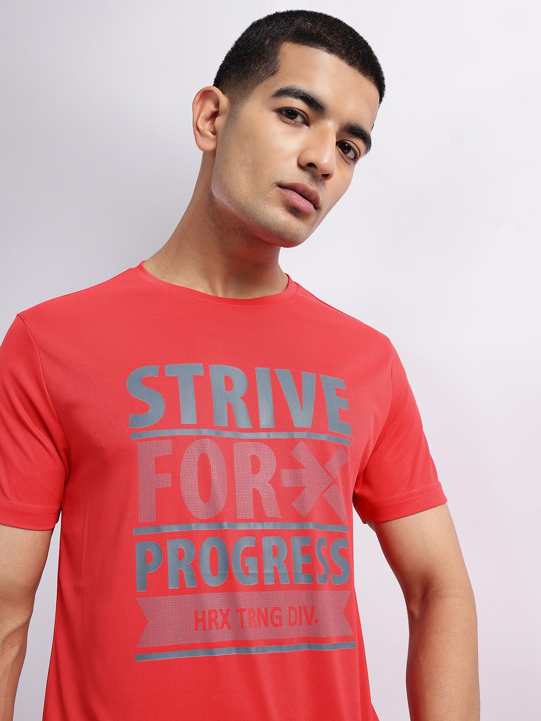HRX oleh Hrithik Roshan Typography dicetak T-Shirt Latihan yang cepat-kering