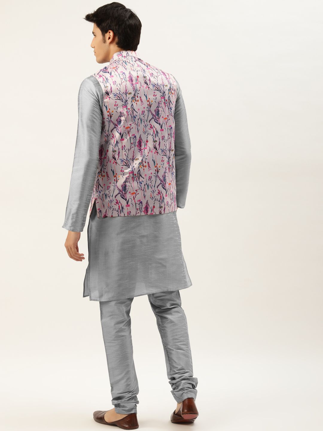 SOJANYA Kurta Kelabu Lelaki dengan Jaket Churidar & Nehru