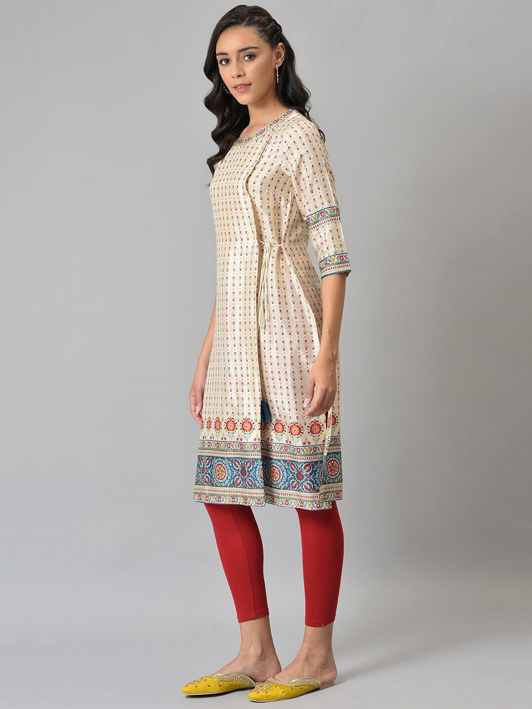 W Women White Geometric Striped Handloom Kurta