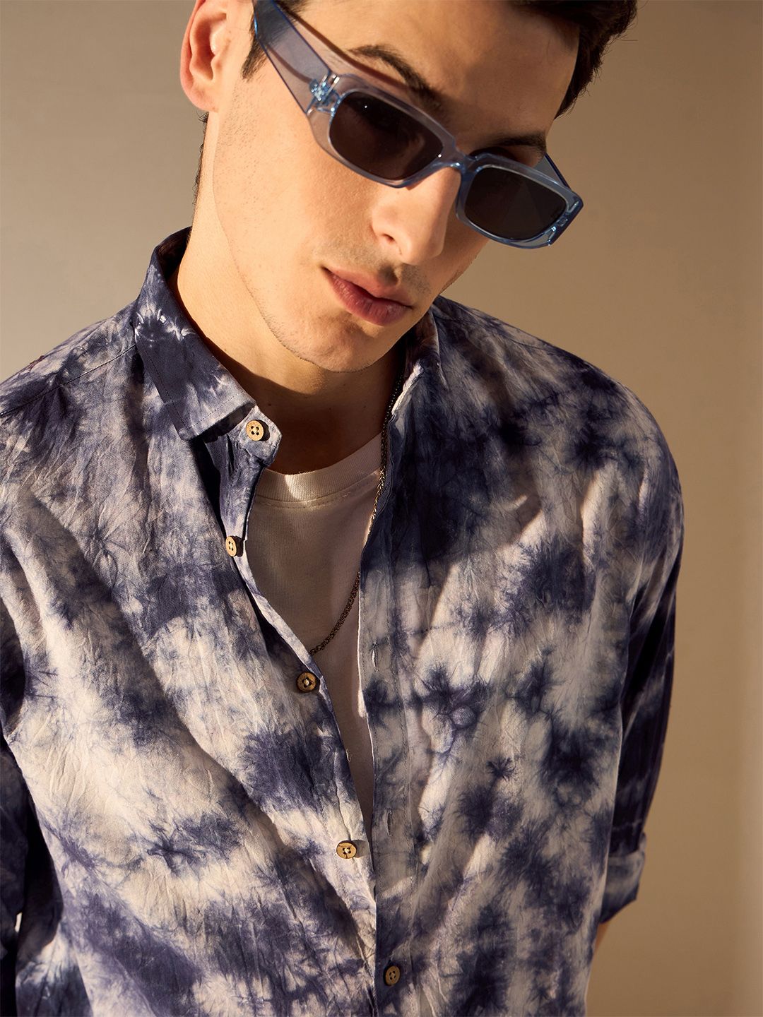 DENNISON Men Relaxed Spread Collar Dyed Cotton Oversized Casual Shirt
