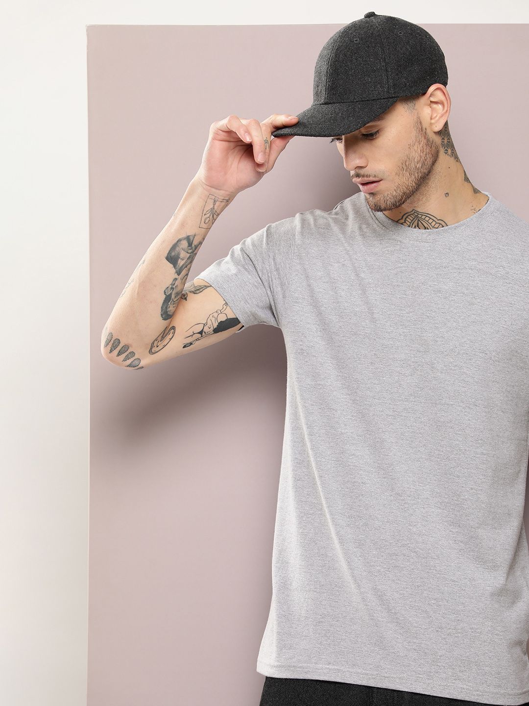 DILLINGER Men Solid Regular Fit T-shirt