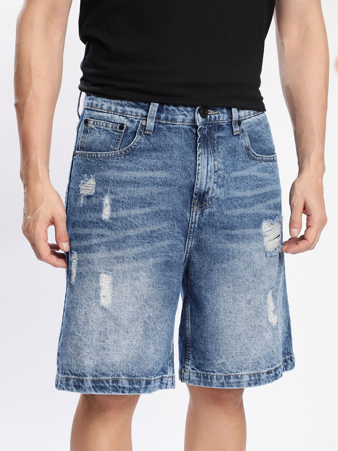 Bene Kleed Men Baggy Fit Distressed Denim Shorts