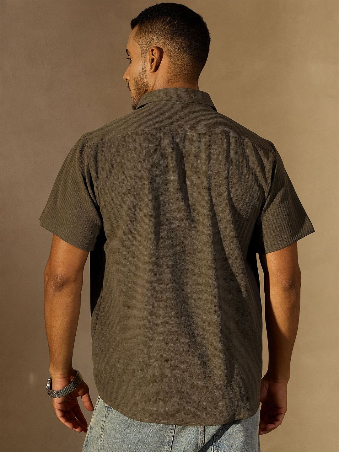 DENNISON Men Self Design Oversized Spread Collar Short Slevees Casual Shirt