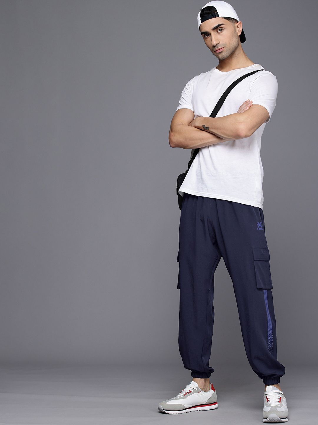 HRX by Hrithik Roshan Men STREETPULSE Regular Fit Joggers