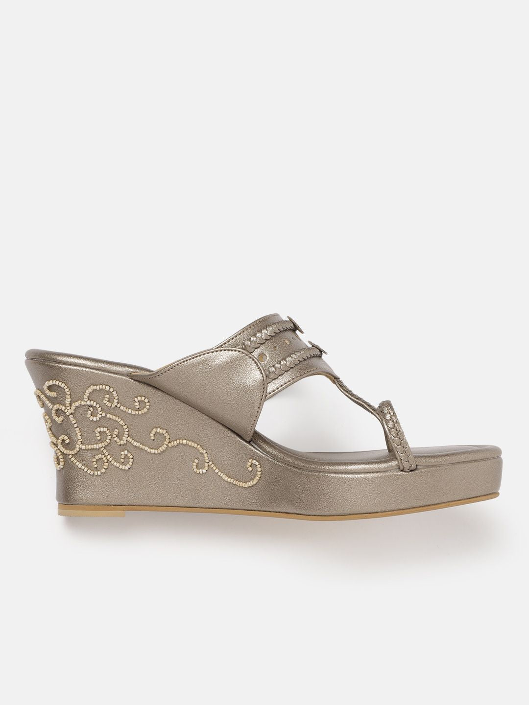House of Pataudi Ethnic Embellished Wedge Heel