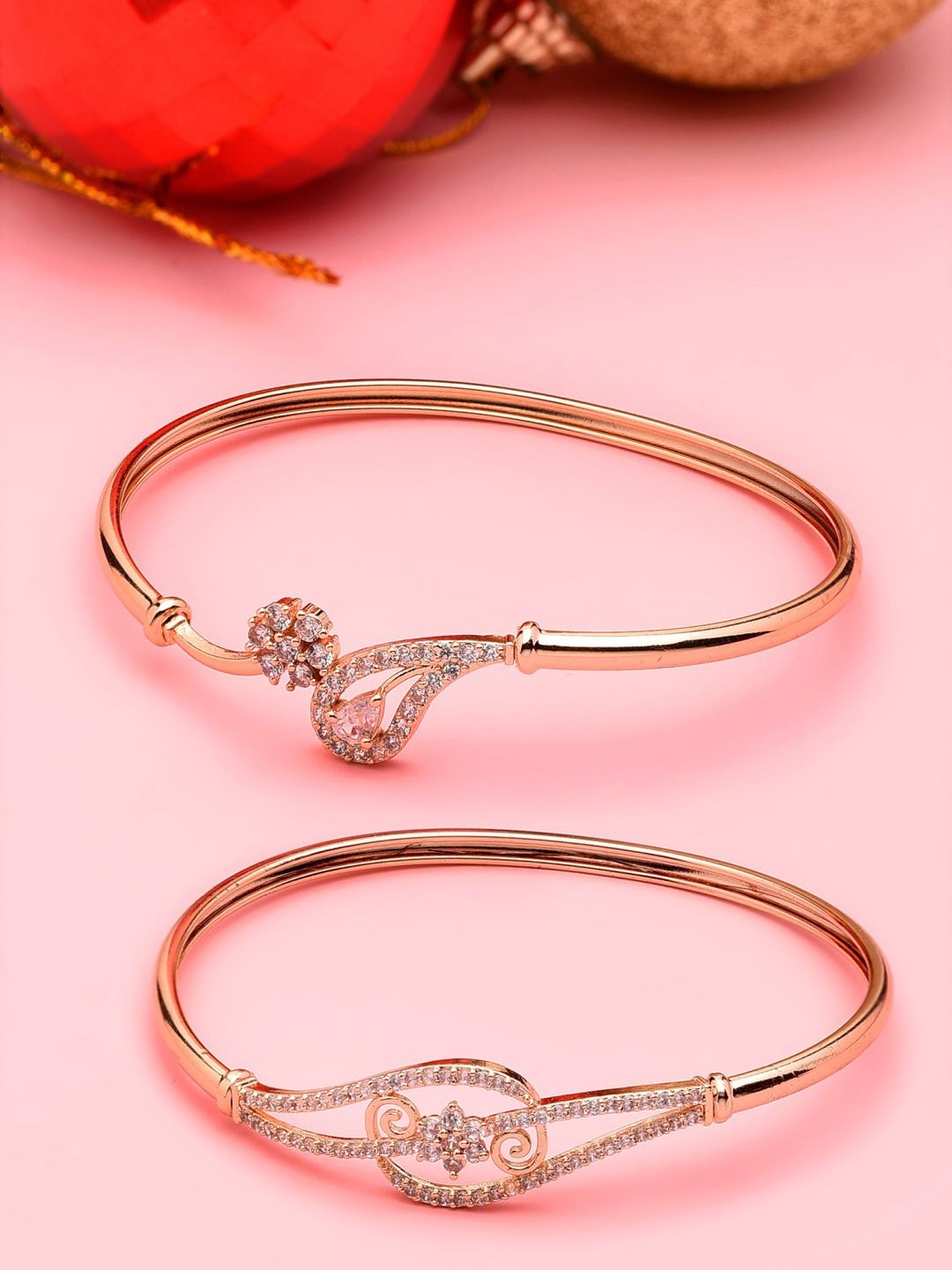 Set Wanita Zaveri Pearls 2 Gelang Kada Cubic Zirconia Cubic Zirconia &amp; Putih Bersalut Emas Rose