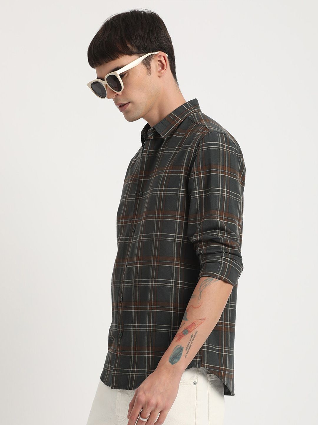 THE BEAR HOUSE Slim Fit Gingham Checked Pure Cotton Casual Shirt