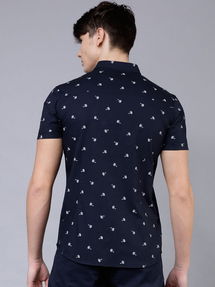 Highlander Men Navy Blue & White Slim Fit Dicetak Baju Kasual