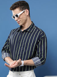 HIGHLANDER Vertical Stripes Spread Collar Long Sleeves Cotton Casual Shirt