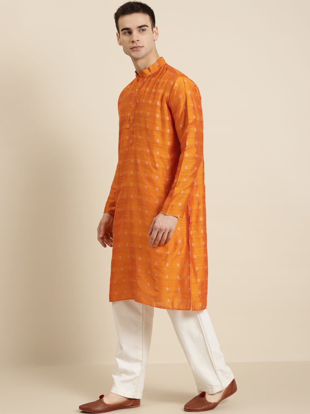 SOJANYA Lelaki Oren & Perak Motif Tenun Rekaan Jacquard Kurta