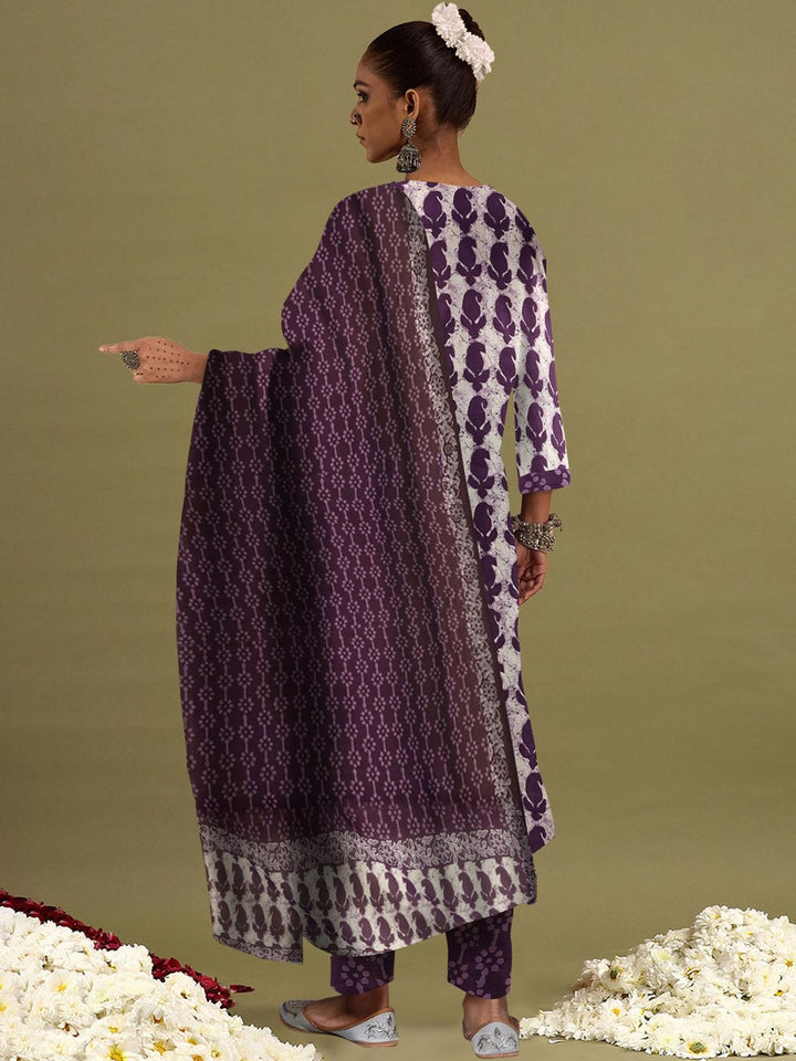 Indo Era V-Neck Paisley Printed Regular Pure Cotton Kurta Set