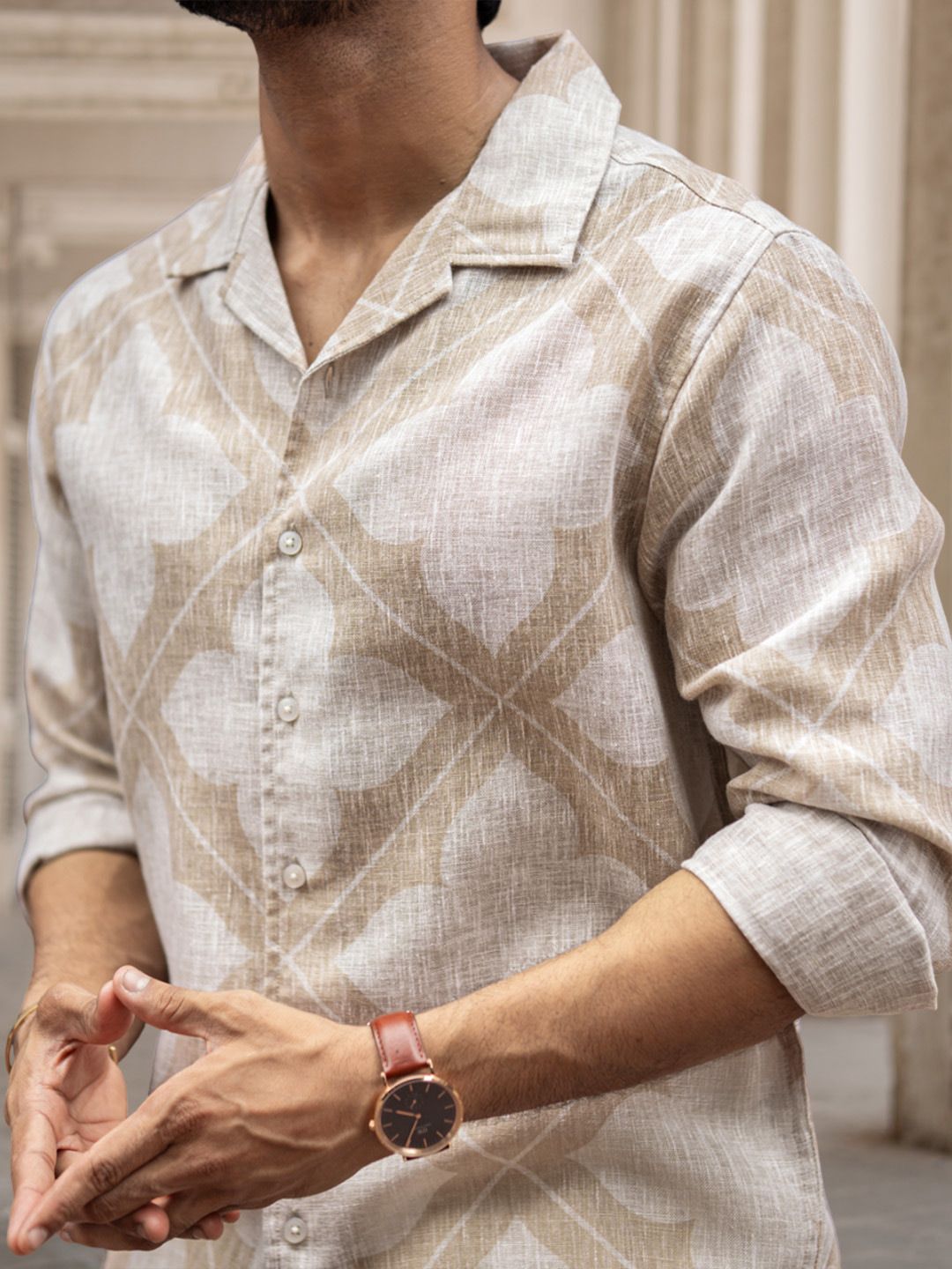 Powerlook Men Cuban Collar Floral Printed Casual Shirt
