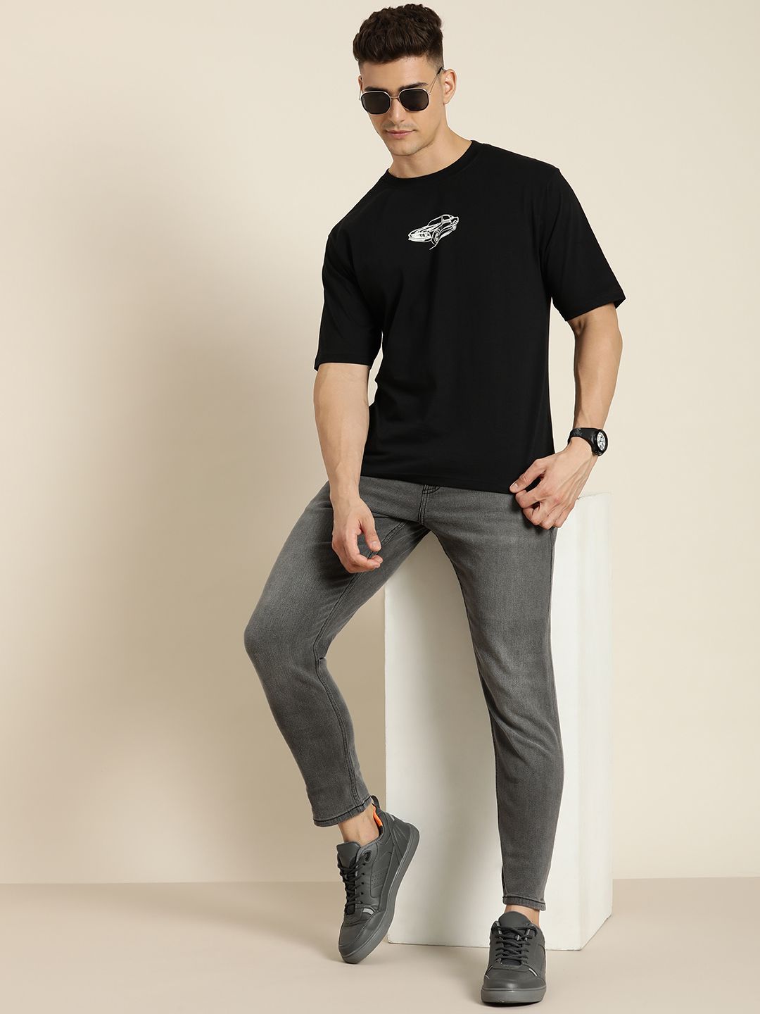 Difference of Opinion Men Pure Cotton Graphic Printed Oversized T-shirt