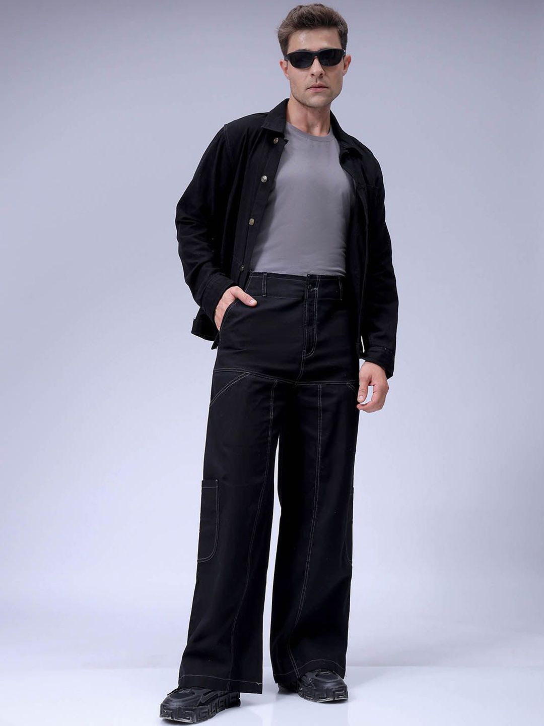 The Indian Garage Co Men Loose Fit Mid-Rise Cargos Trousers