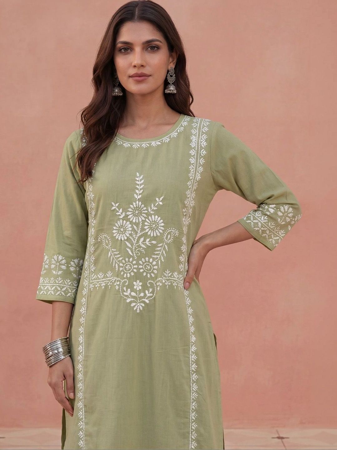 House of Chikankari Women Regular Chikankari Kurta with Trousers
