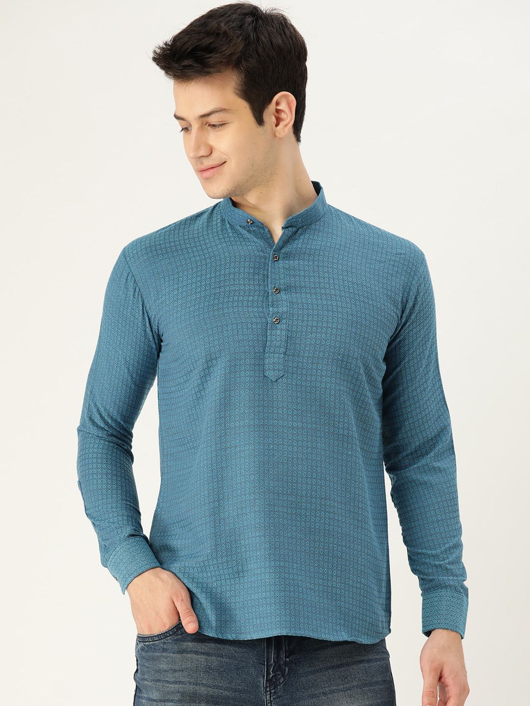 SOJANYA Men Blue Woven Design Straight Kurta