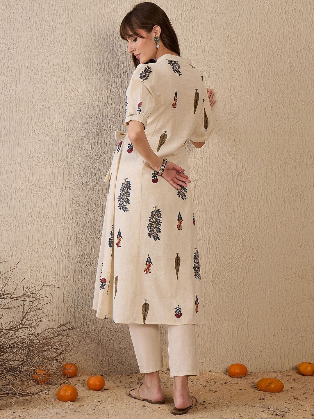 Indo Era Women Floral Printed Khadi Kurta