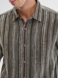 SPYKAR Men Slim Fit Striped Casual Shirt
