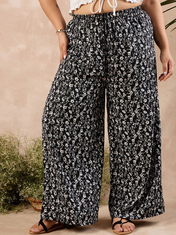 Berrylush Curve Women Black Floral Printed Relaxed High-Rise Parallel Trousers