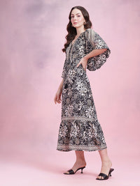 DressBerry Printed Kimono Sleeves Kaftan Midi Dress