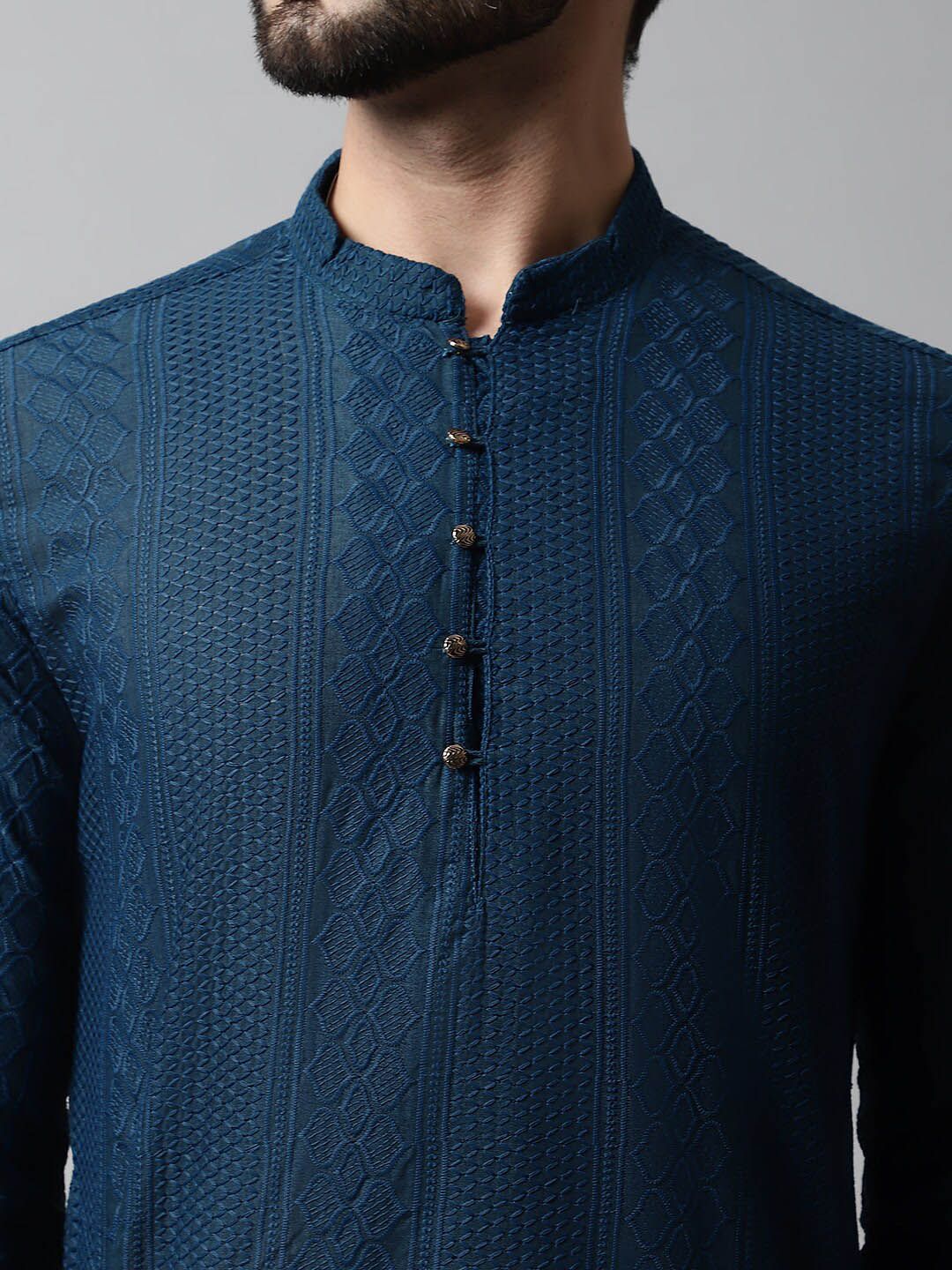 Jompers Mandarin Collar Embroidered Regular Chikankari Pure Cotton Kurta with Churidar