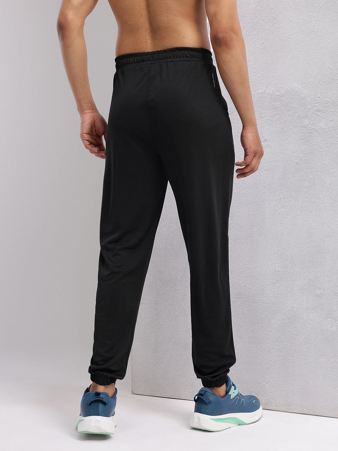 HRX by Hrithik Roshan Men Mid-Rise Rapid-Dry Training Joggers