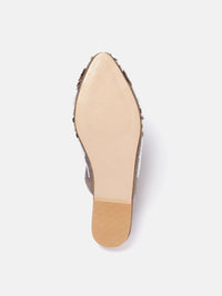 House of Pataudi Leather Embellished Ethnic Mules