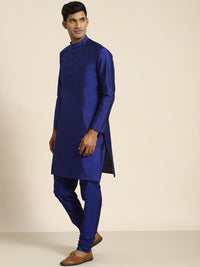 SOJANYA Men Blue Ethnic Motifs Embroidered Kurta with Churidar