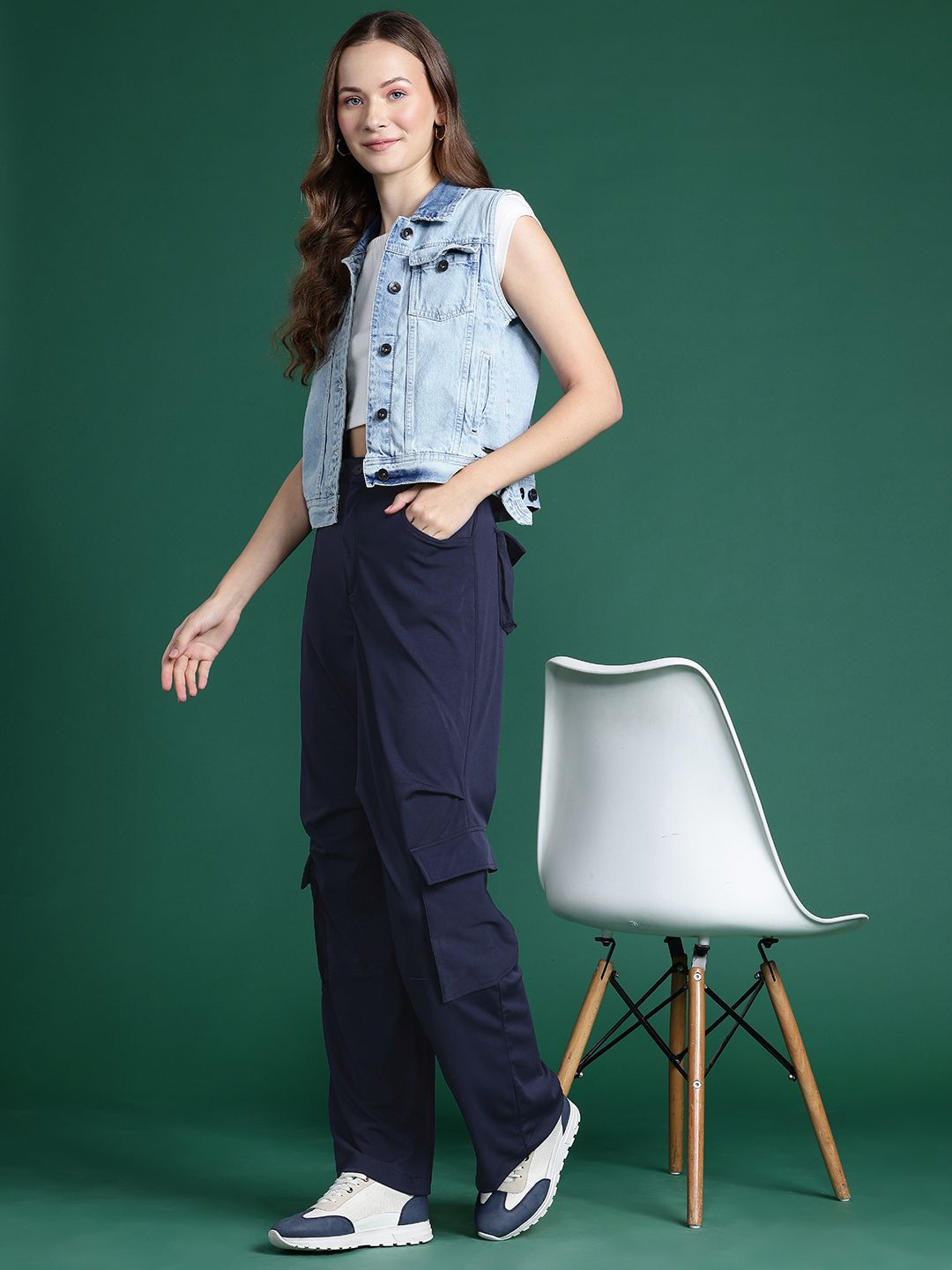 DressBerry Women Cargo-Style Trousers