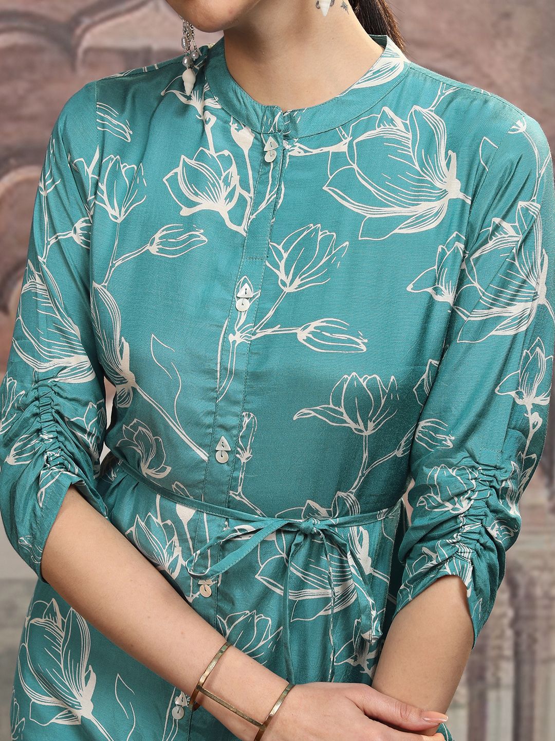Vishudh Floral Printed Fit & Flare Midi Dress