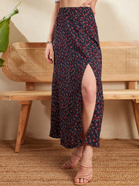 Berrylush Navy Blue & Red Printed Flared A-Line Skirt