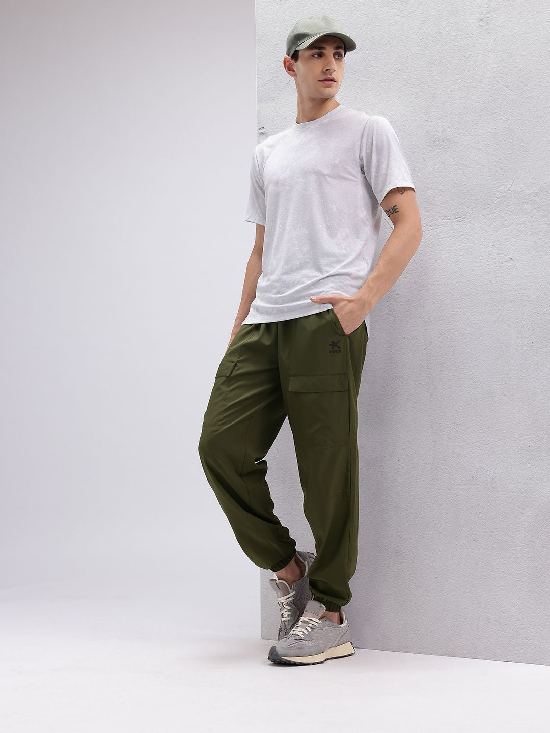 HRX by Hrithik Roshan Men Lifestyle Cargo-Style Joggers
