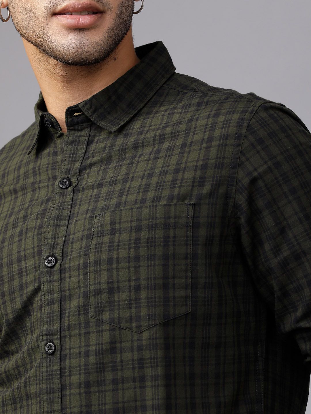 HIGHLANDER Men Olive Green & Black Slim Fit Checked Casual Shirt