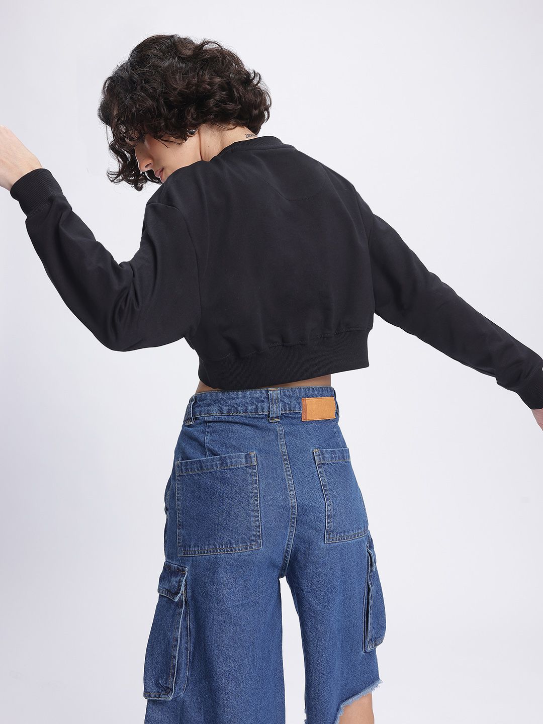 DressBerry Printed Sleeves Cropped Sweatshirt