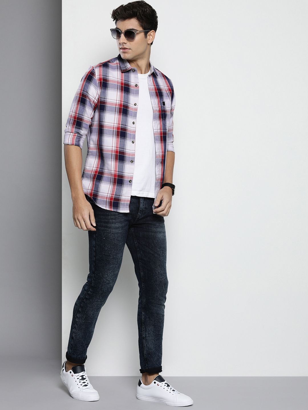 The Indian Garage Co Men Tartan Checked Casual Shirt