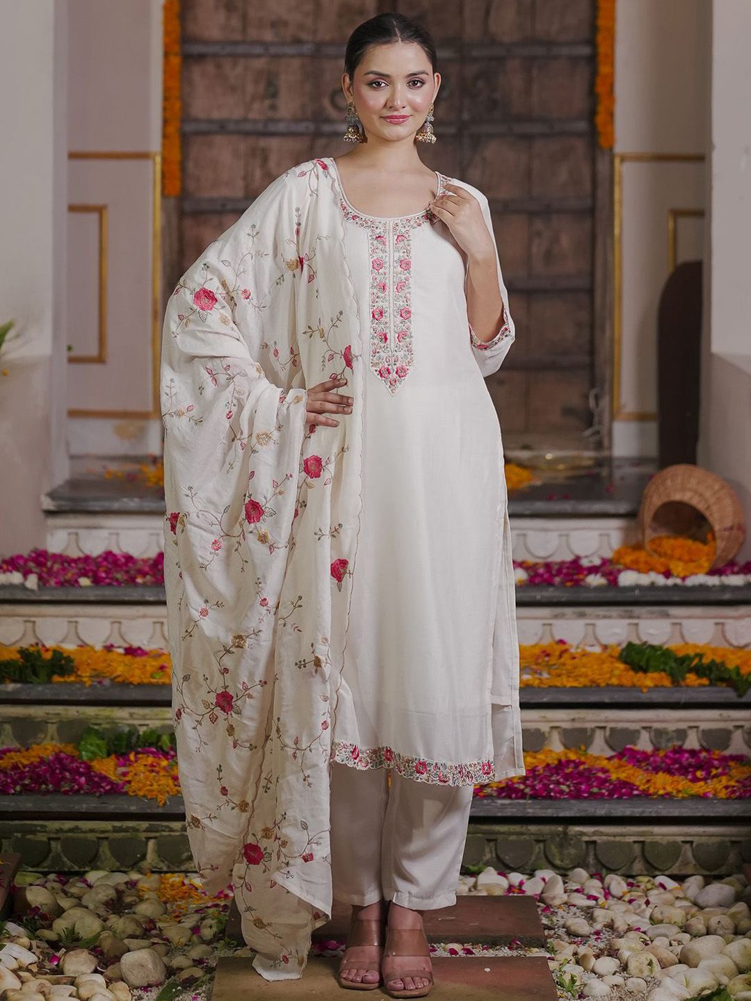 Indo Era Women Floral Embroidered Regular Thread Work Kurta with Trousers & With Dupatta