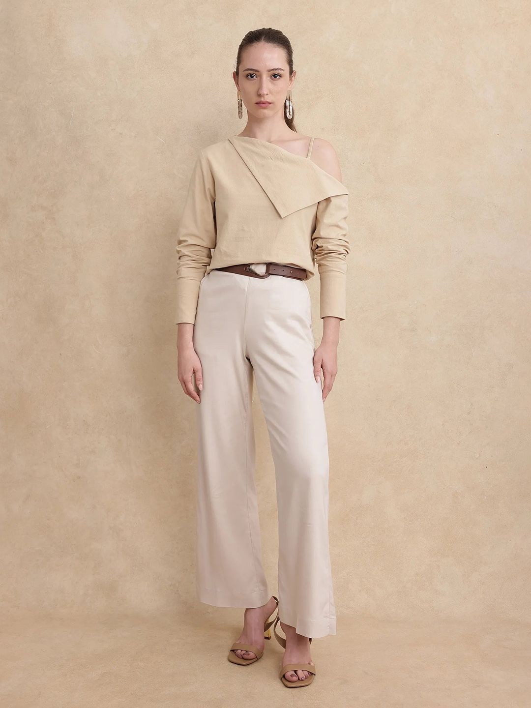Rareism Nimlu Wanita Light Sand Top