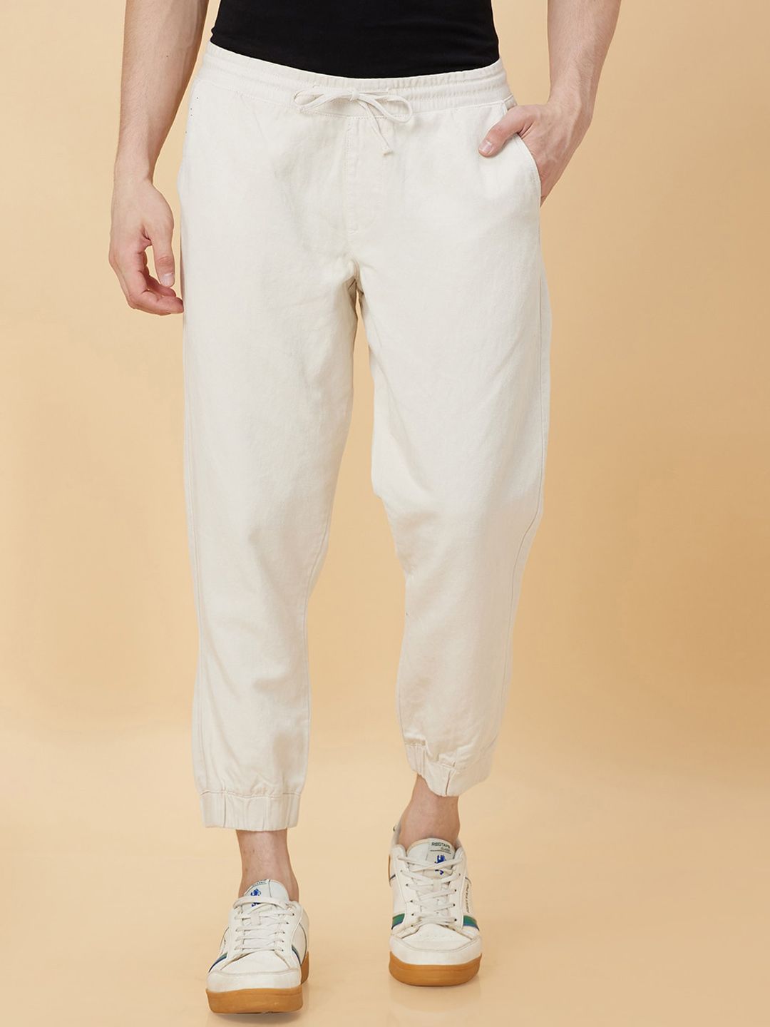 Being Human Men Slim Fit Mid-Rise Cropped Joggers