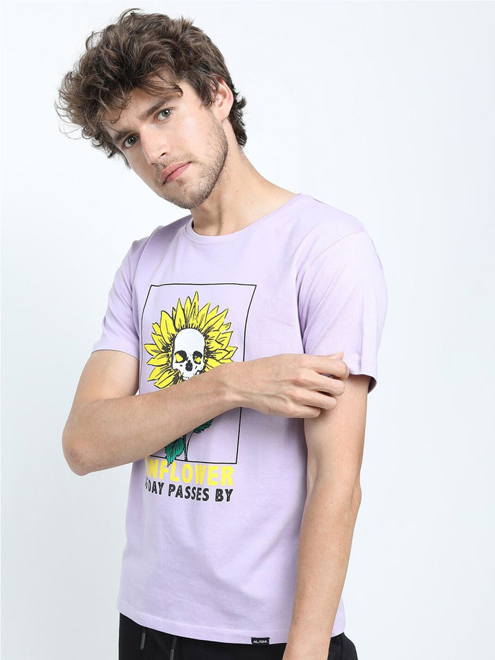 HIGHLANDER Men Lavender & Yellow Printed Slim Fit T-shirt